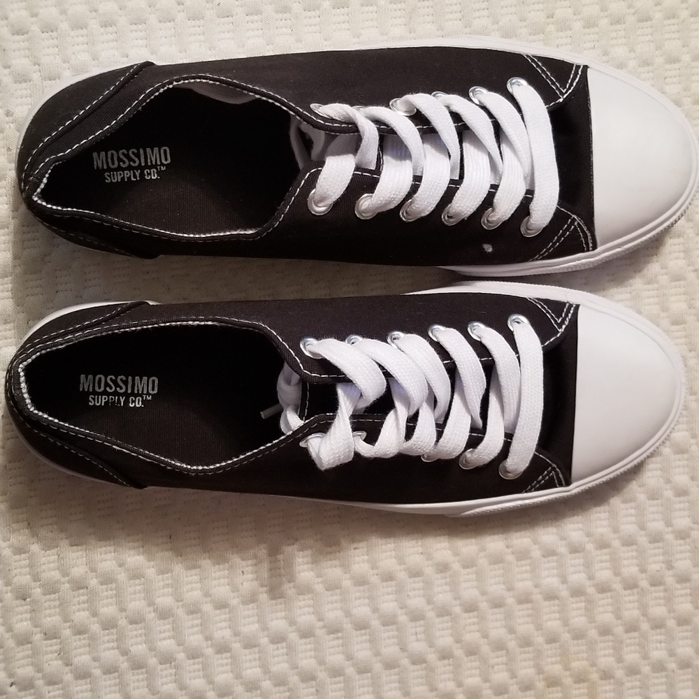 Mossimo shoes